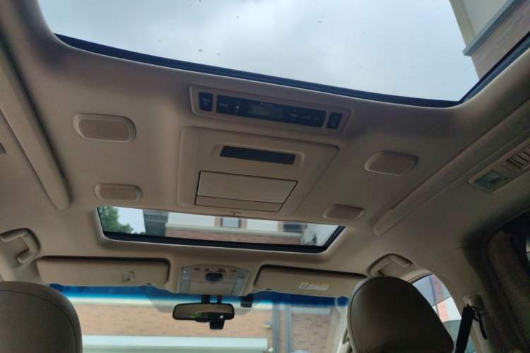 Used Toyota Alphard 2011 3.5L Luxury Edition Headliner