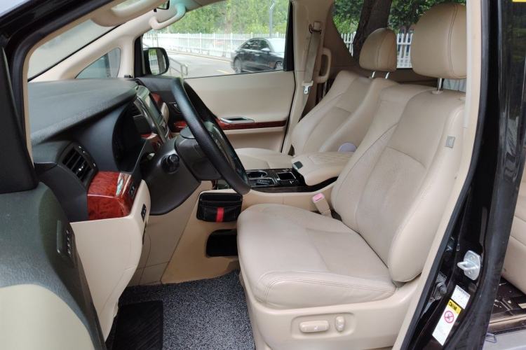 Used Toyota Alphard 2011 3.5L Luxury Edition Left Front Seat