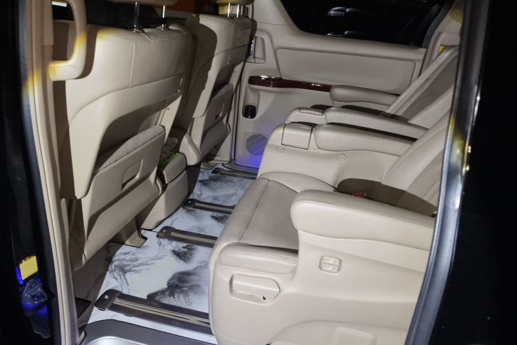 Used Toyota Alphard 2011 3.5L Luxury Edition Left Rear Seat