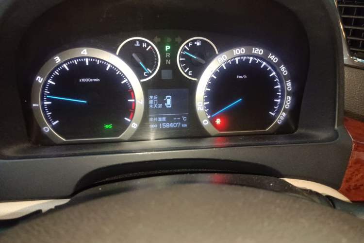 Used Toyota Alphard 2011 3.5L Luxury Edition Odometer Close Up