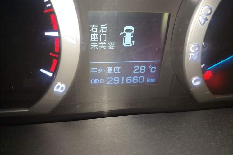Used Toyota Alphard 2011 3.5L Luxury Edition Odometer Close Up