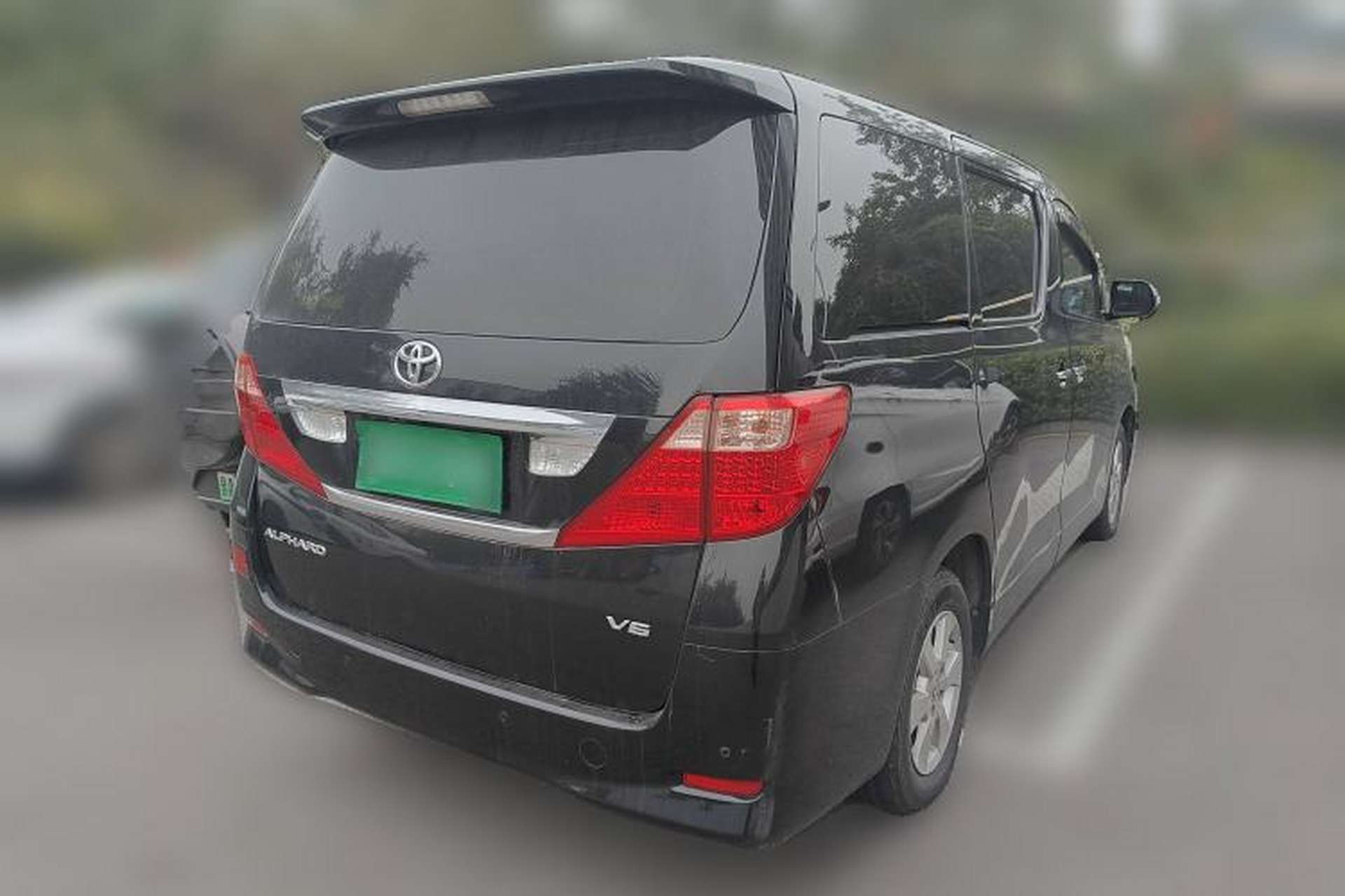 Used Toyota Alphard 2011 3.5L Luxury Edition Rear Right 45 Deg