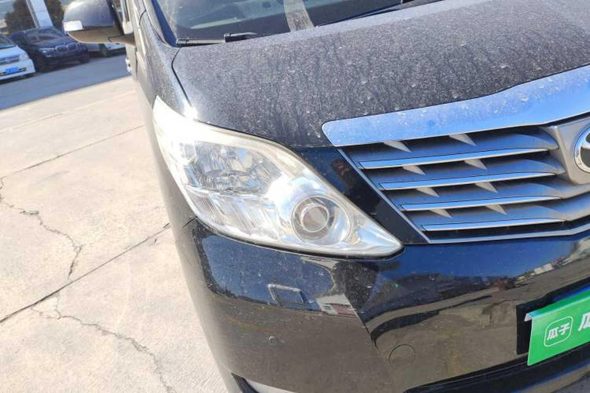 Used Toyota Alphard 2011 3.5L Luxury Edition Right Front Headlight