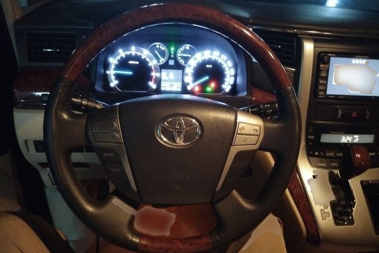 Used Toyota Alphard 2011 3.5L Luxury Edition Steering Wheel