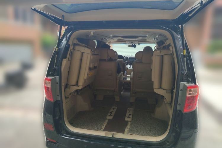Used Toyota Alphard 2011 3.5L Luxury Edition Trunk