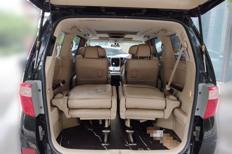 Used Toyota Alphard 2011 3.5L Luxury Edition Trunk