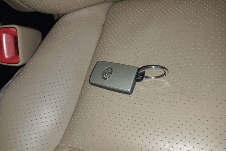 Used Toyota Alphard 2011 3.5L Luxury Edition Vehicle Key