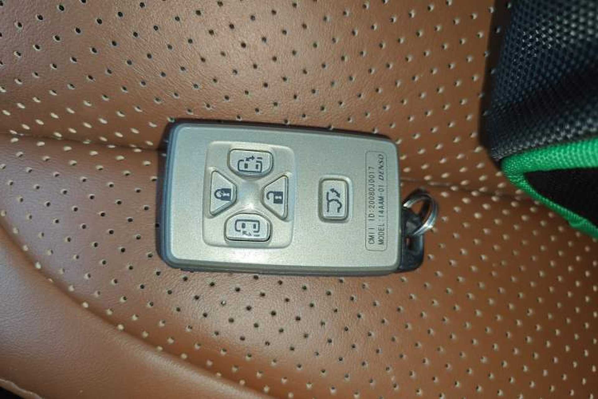 Used Toyota Alphard 2011 3.5L Luxury Edition Vehicle Key