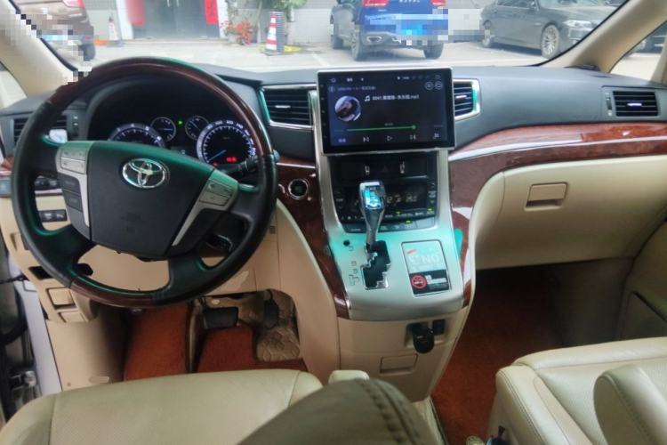 Used Toyota Alphard 2011 2.4L Luxury Edition Center Console