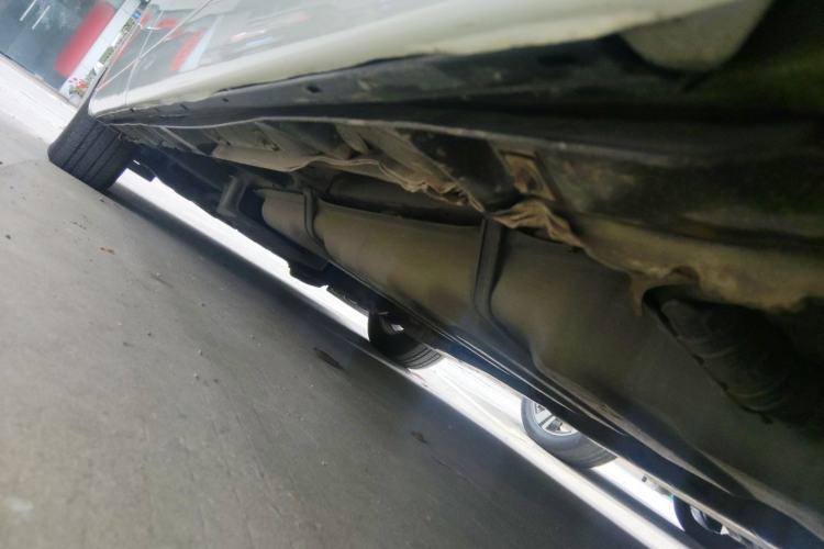 Used Toyota Alphard 2011 2.4L Luxury Edition Chassis Rear Left