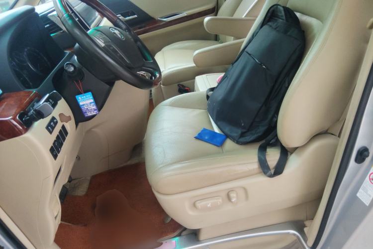 Used Toyota Alphard 2011 2.4L Luxury Edition Left Front Seat