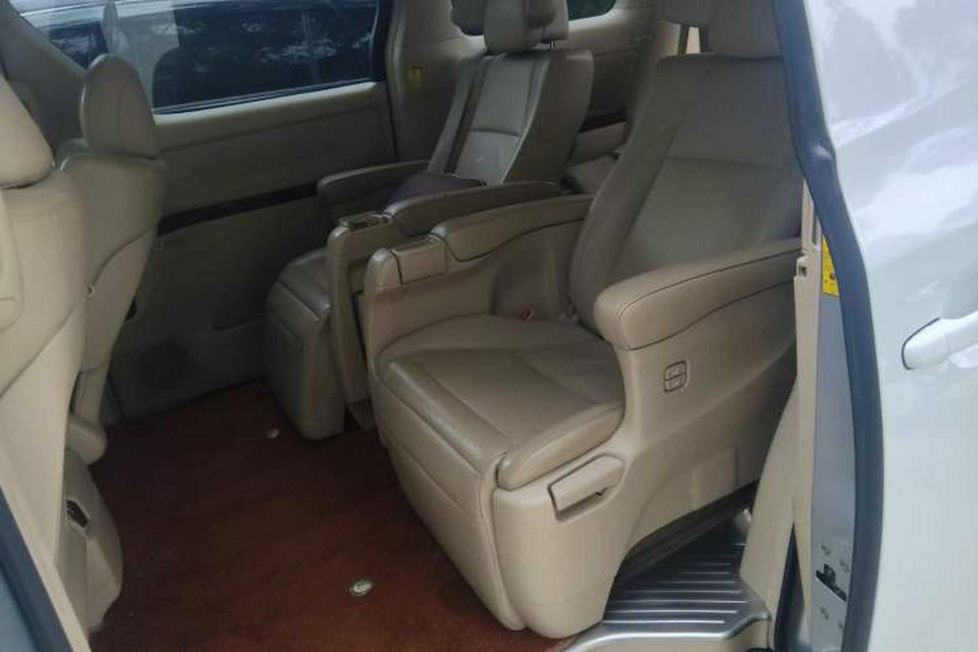 Used Toyota Alphard 2011 2.4L Luxury Edition Left Rear Seat