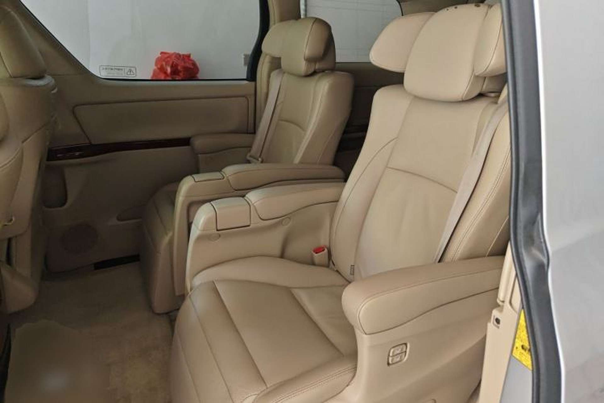 Used Toyota Alphard 2011 3.5L Luxury Edition Left Rear Seat