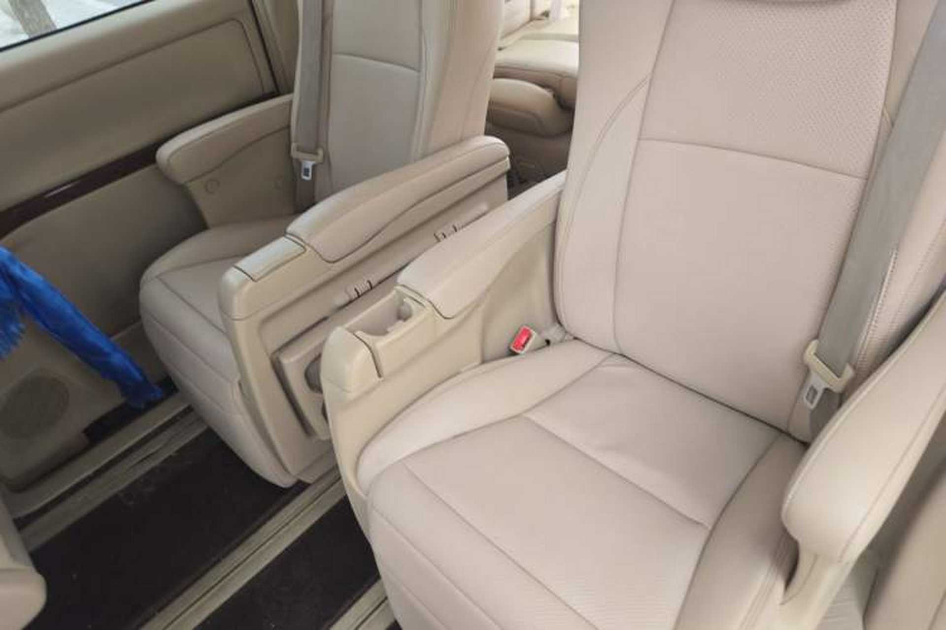Used Toyota Alphard 2011 2.4L Luxury Edition Left Rear Seat