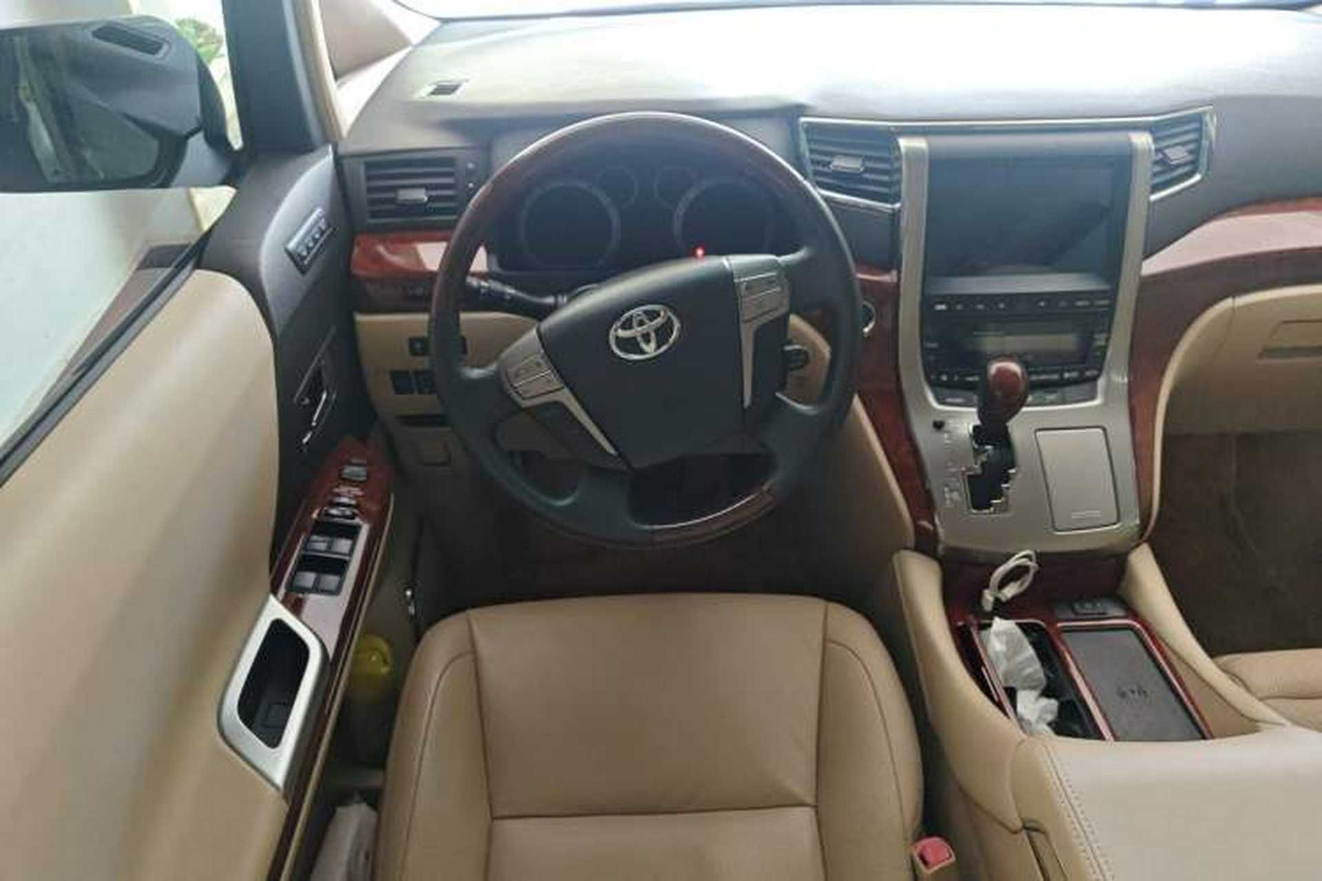 Used Toyota Alphard 2011 3.5L Luxury Edition Steering Wheel