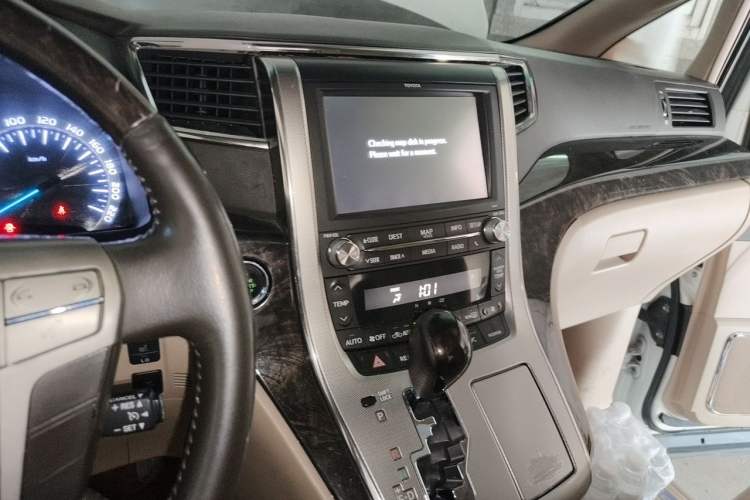 Used Toyota Alphard 2011 3.5L Luxury Edition Audio And AC Panel