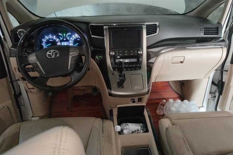 Used Toyota Alphard 2011 3.5L Luxury Edition Center Console