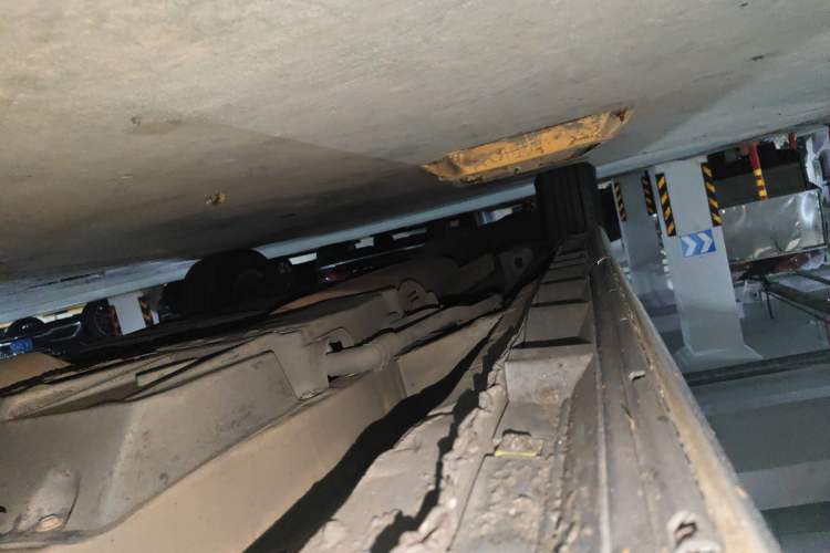 Used Toyota Alphard 2011 3.5L Luxury Edition Chassis Front Right