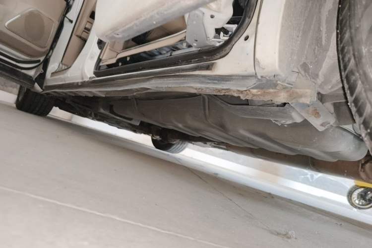 Used Toyota Alphard 2011 3.5L Luxury Edition Chassis Rear Left