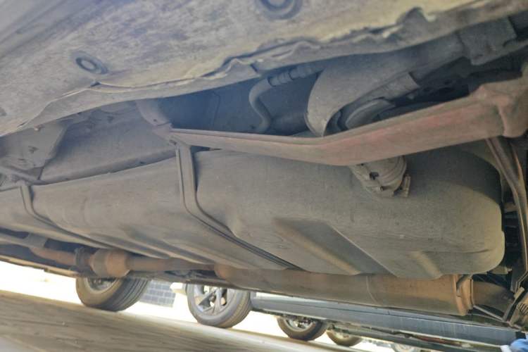 Used Toyota Alphard 2011 3.5L Luxury Edition Chassis Rear Left