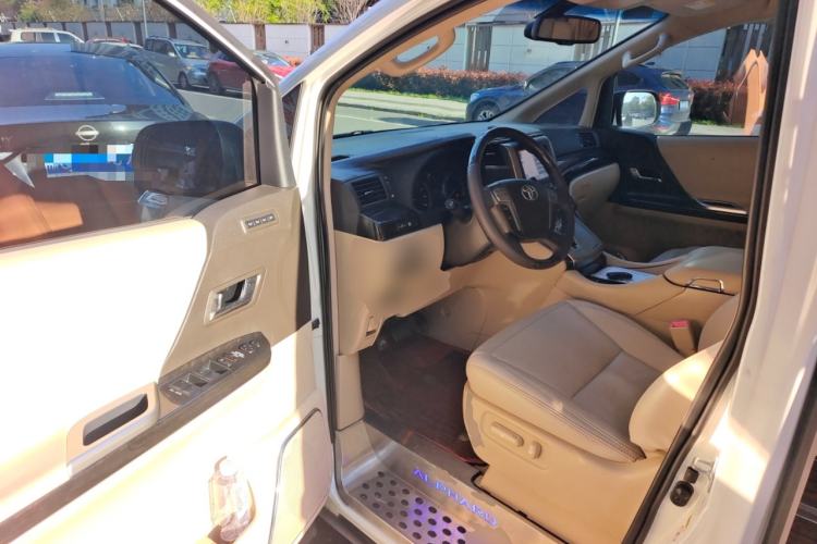 Used Toyota Alphard 2011 3.5L Luxury Edition Driver Seat