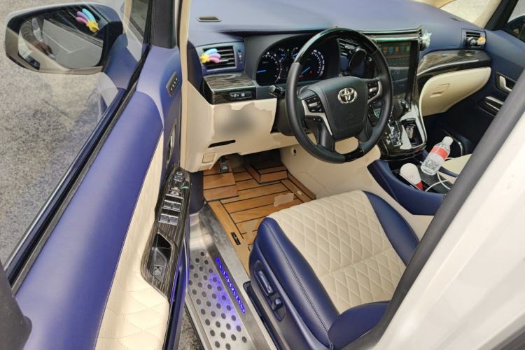 Used Toyota Alphard 2011 2.4L Luxury Edition Driver Seat
