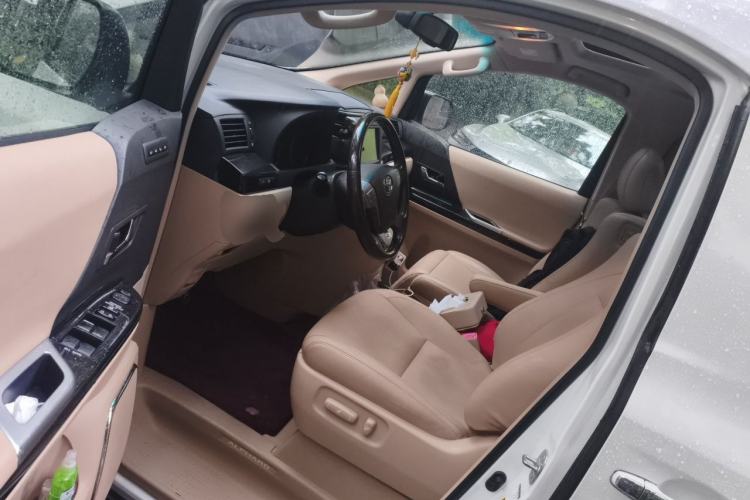 Used Toyota Alphard 2011 3.5L Luxury Edition Driver Seat