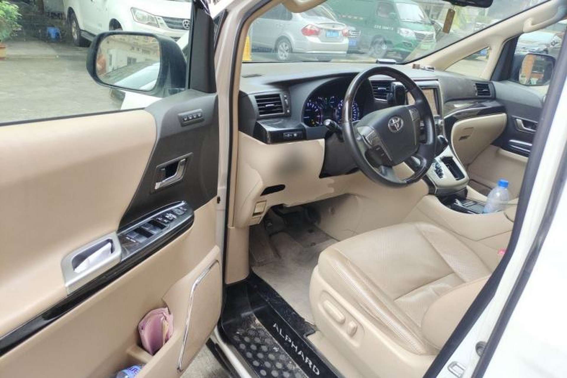 Used Toyota Alphard 2011 3.5L Luxury Edition Driver Seat