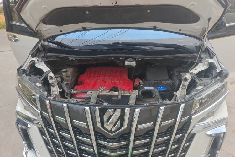Used Toyota Alphard 2011 3.5L Luxury Edition Engine Bay