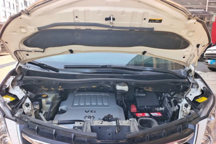 Used Toyota Alphard 2011 3.5L Luxury Edition Engine Bay