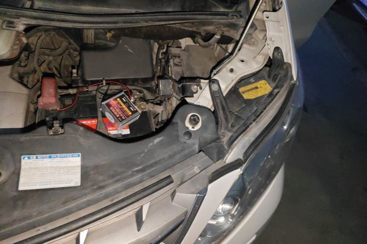 Used Toyota Alphard 2011 3.5L Luxury Edition Engine Bay Left