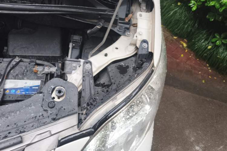 Used Toyota Alphard 2011 3.5L Luxury Edition Engine Bay Left
