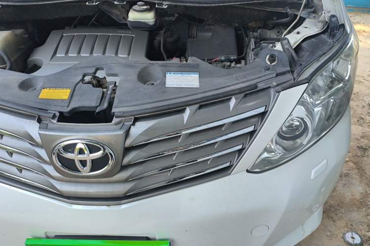 Used Toyota Alphard 2011 3.5L Luxury Edition Engine Bay Left