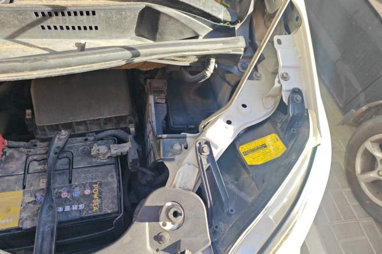 Used Toyota Alphard 2011 3.5L Luxury Edition Engine Bay Left