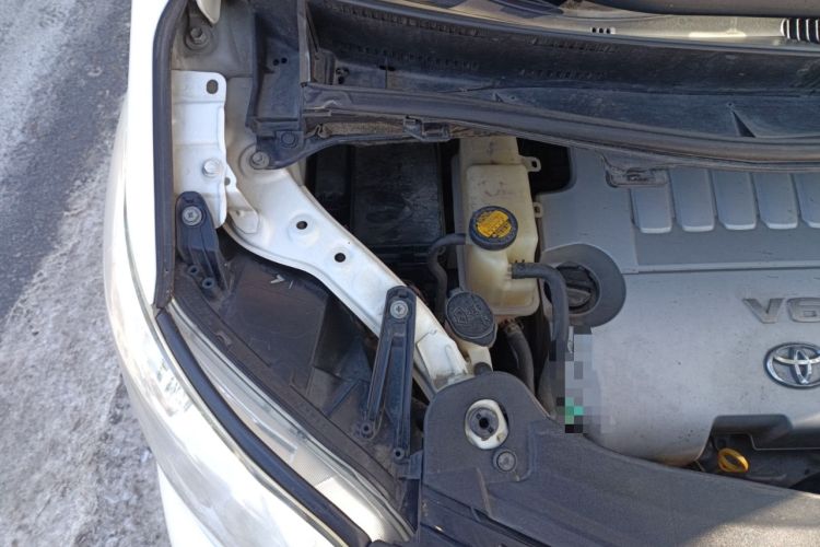 Used Toyota Alphard 2011 3.5L Luxury Edition Engine Bay Right