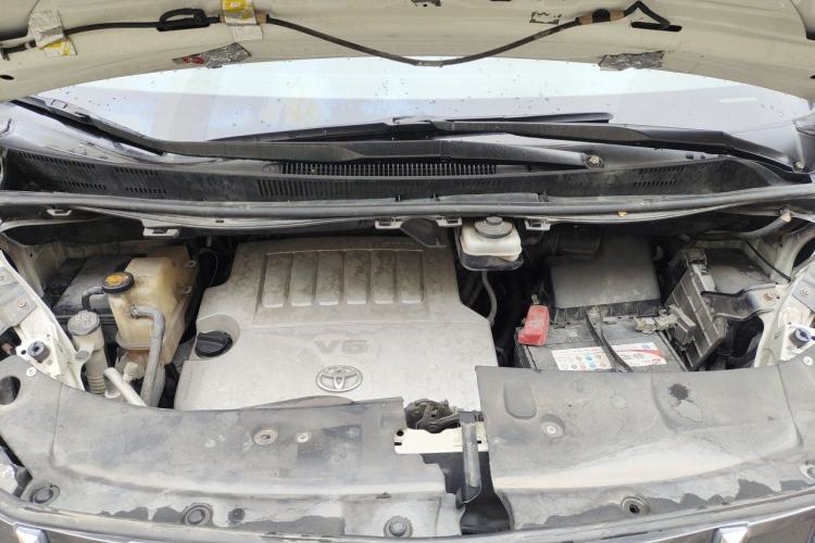 Used Toyota Alphard 2011 3.5L Luxury Edition Engine Bay