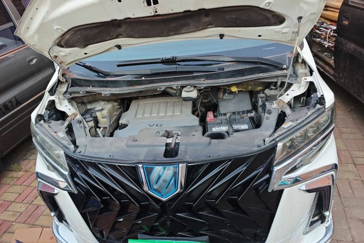 Used Toyota Alphard 2011 3.5L Luxury Edition Engine Bay