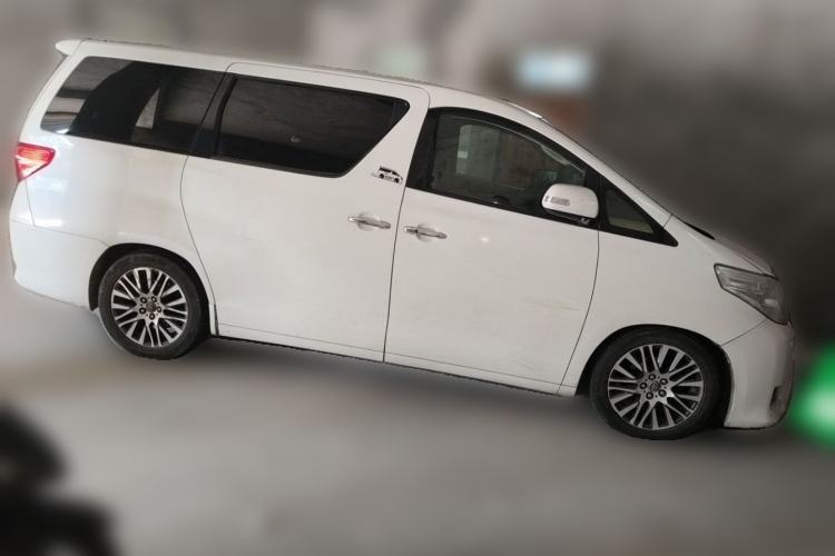 Used Toyota Alphard 2011 3.5L Luxury Edition Front Right 45 Deg