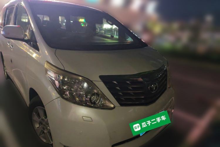 Used Toyota Alphard 2011 2.4L Luxury Edition Front Right 45 Deg