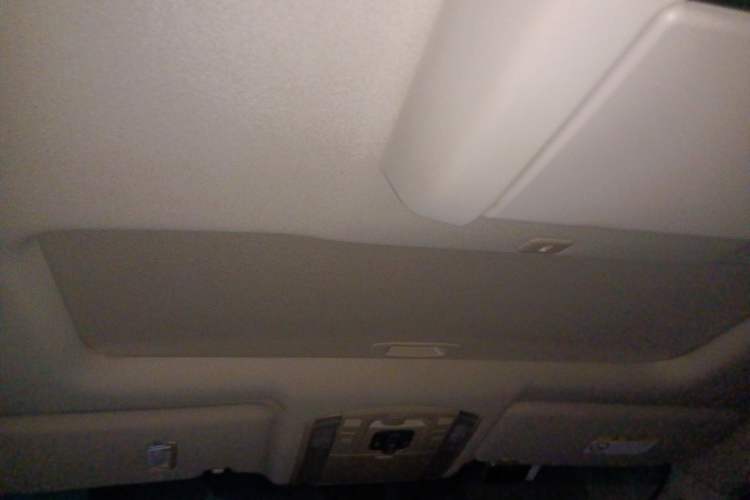 Used Toyota Alphard 2011 3.5L Luxury Edition Headliner