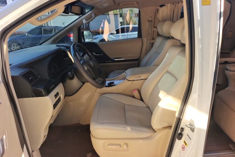Used Toyota Alphard 2011 3.5L Luxury Edition Left Front Seat