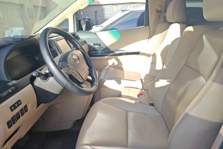 Used Toyota Alphard 2011 3.5L Luxury Edition Left Front Seat