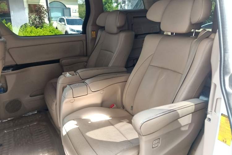 Used Toyota Alphard 2011 3.5L Luxury Edition Left Rear Seat