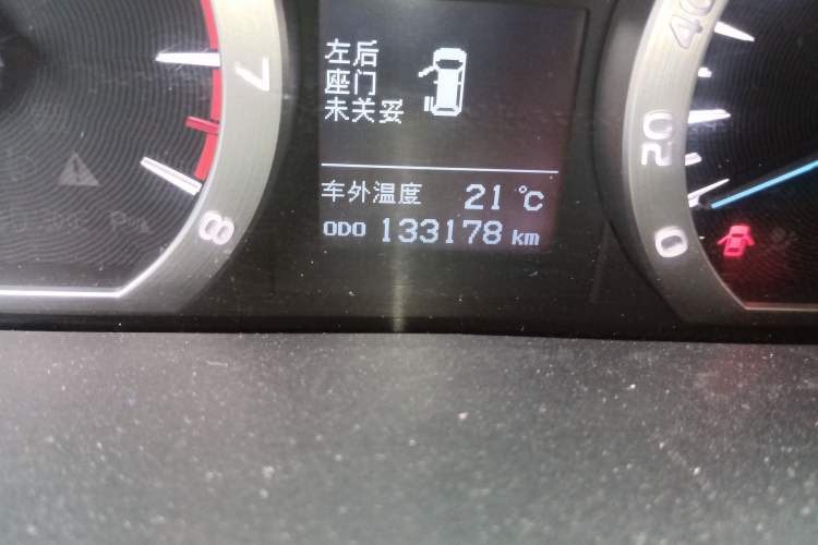 Used Toyota Alphard 2011 3.5L Luxury Edition Odometer Close Up