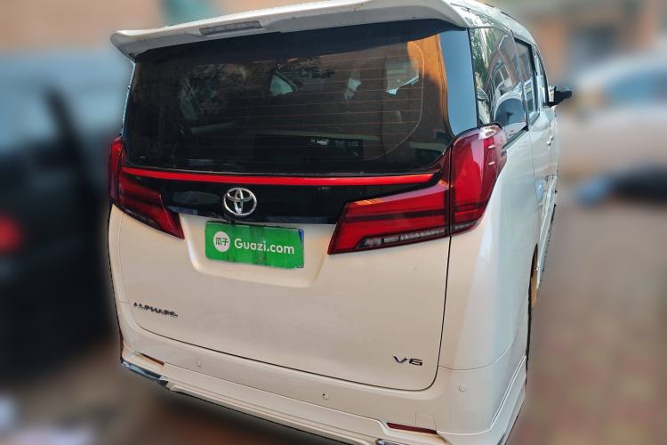 Used Toyota Alphard 2011 3.5L Luxury Edition Rear