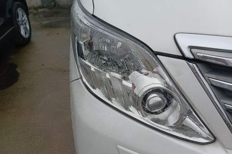 Used Toyota Alphard 2011 3.5L Luxury Edition Right Front Headlight