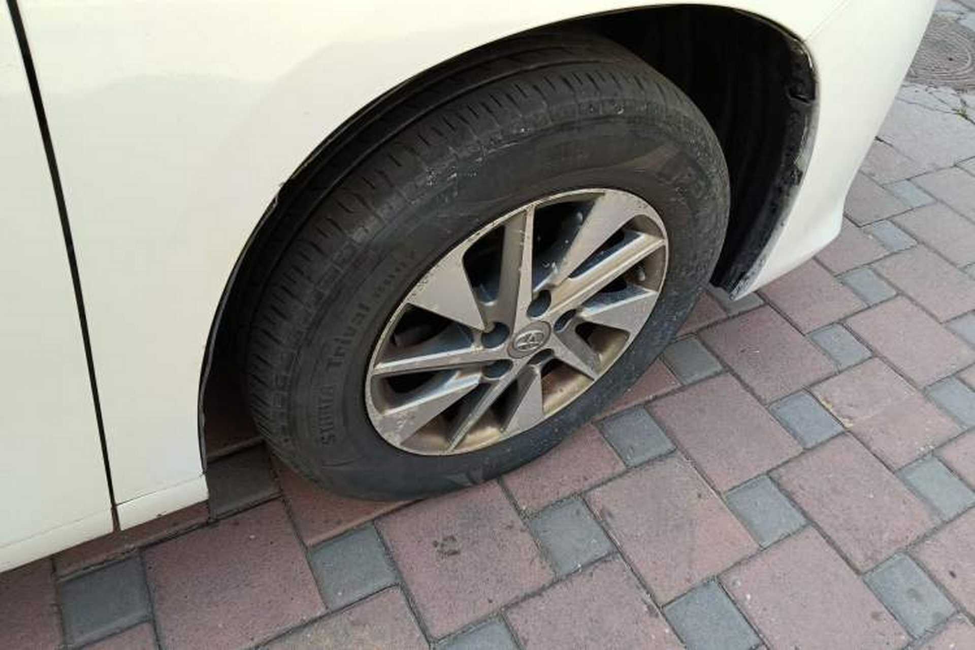 Used Toyota Alphard 2011 3.5L Luxury Edition Right Front Wheel Hub