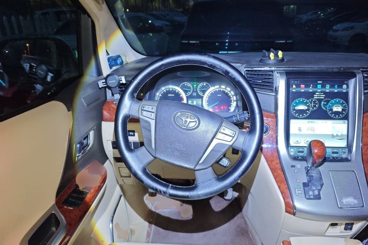Used Toyota Alphard 2011 3.5L Luxury Edition Steering Wheel