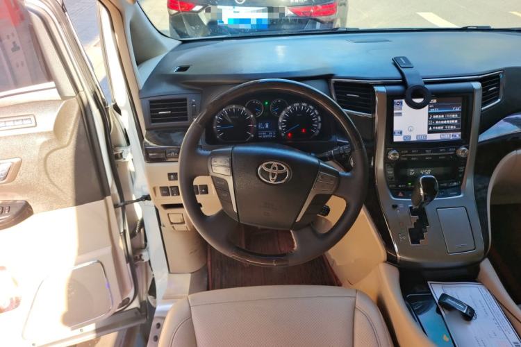 Used Toyota Alphard 2011 3.5L Luxury Edition Steering Wheel