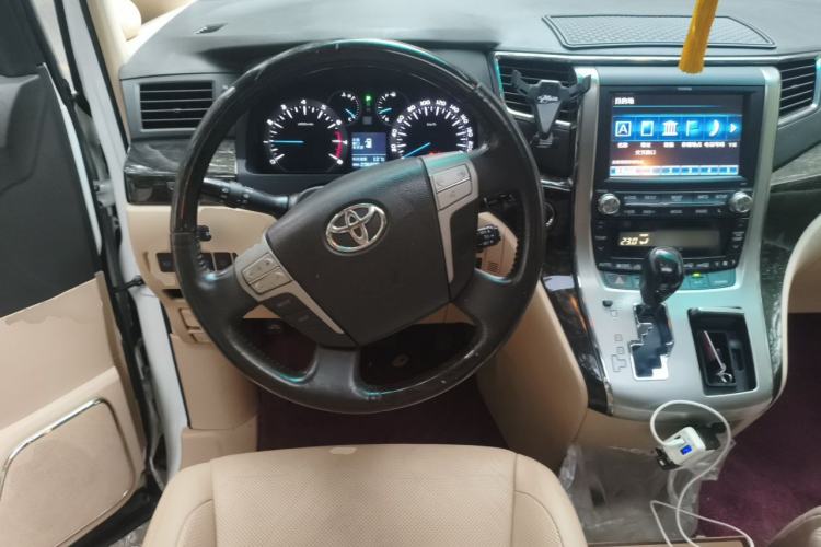 Used Toyota Alphard 2011 3.5L Luxury Edition Steering Wheel